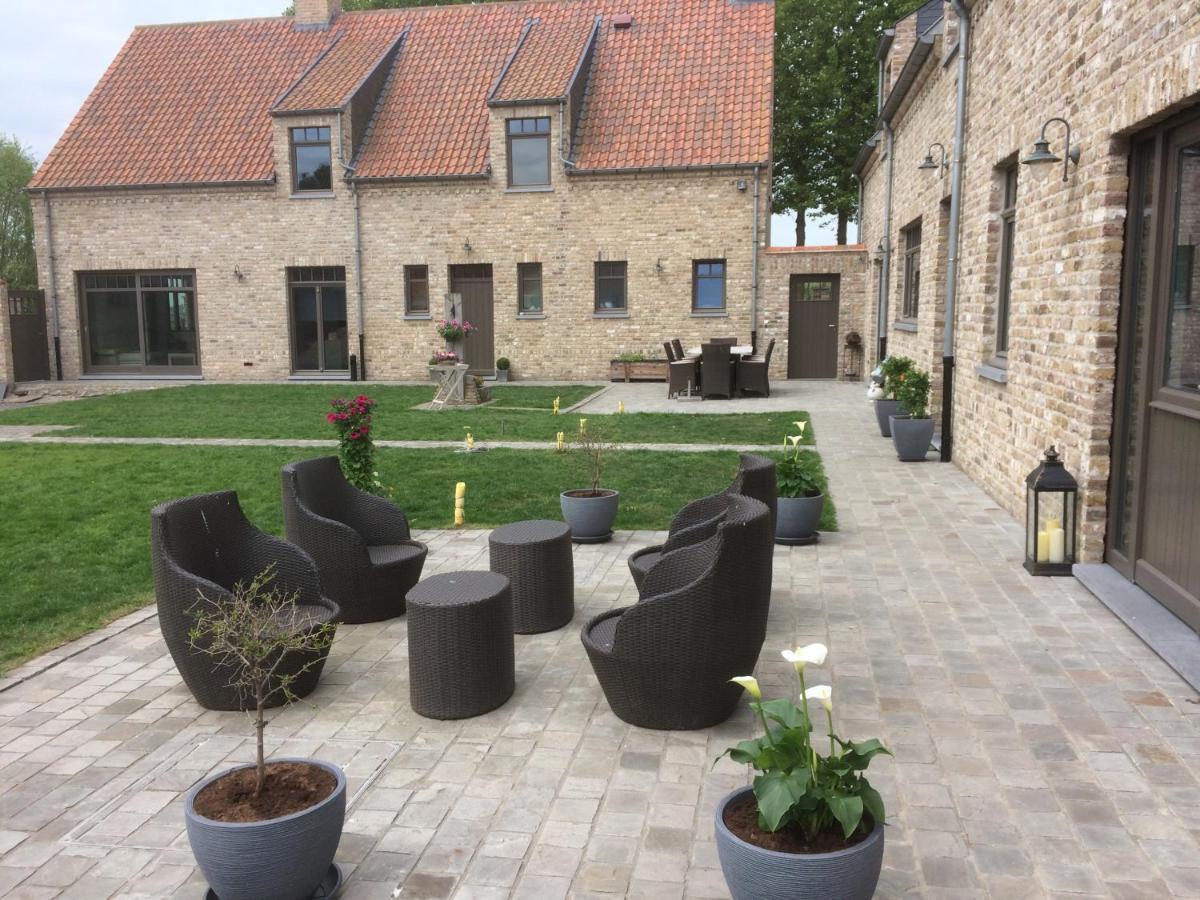 B&B De Waeterhoeve Snaaskerke Екстериор снимка
