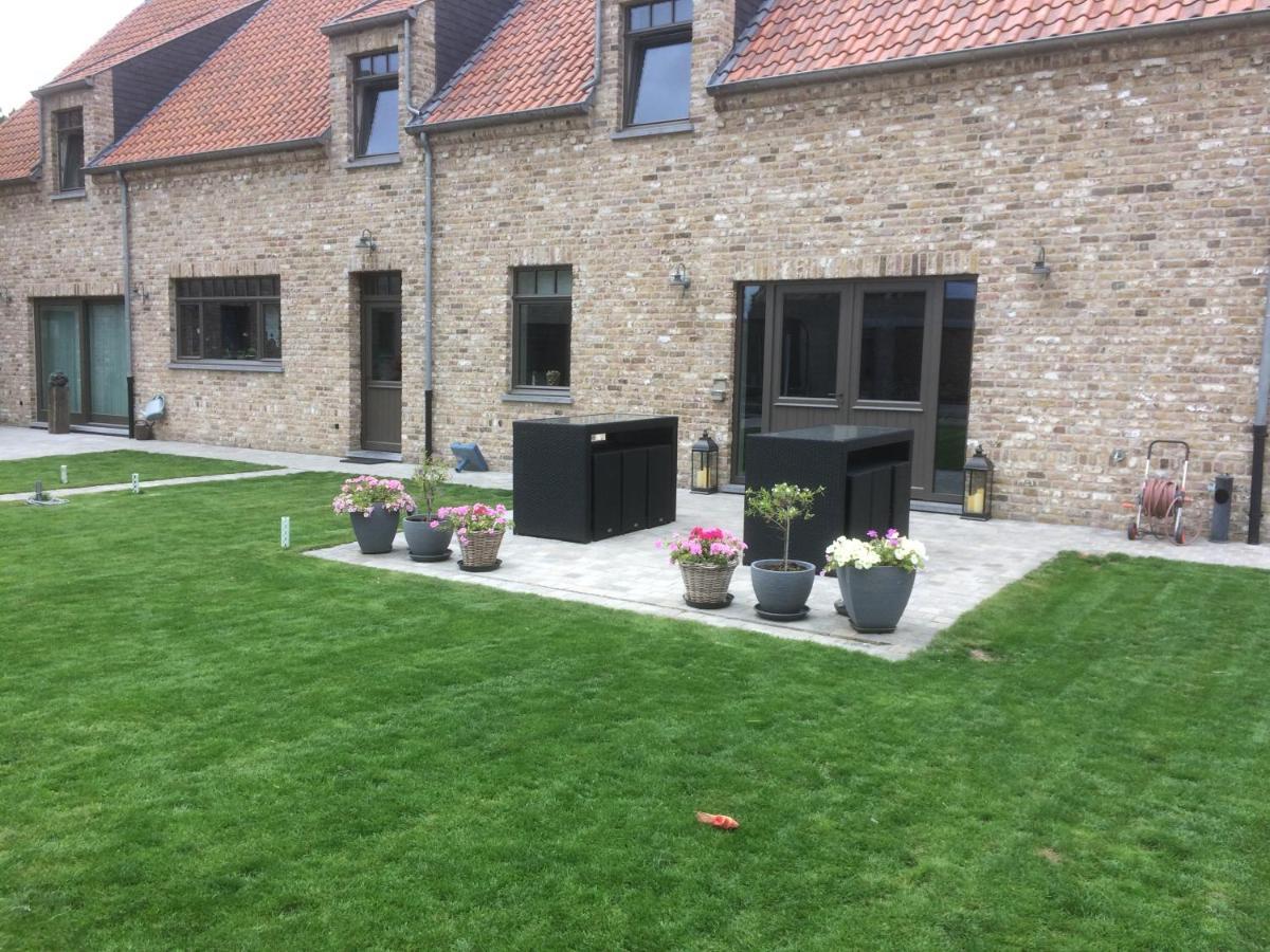 B&B De Waeterhoeve Snaaskerke Екстериор снимка